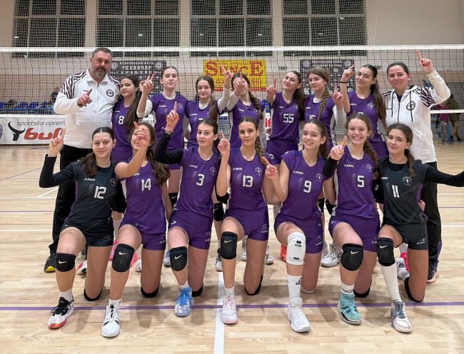 aaaTehničar 2 pobedio Sokolicu